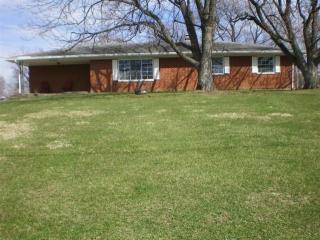 1532 Crest Dr, Springfield, OH 45502-9150