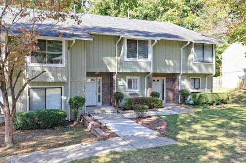 2179 Surrey Ct, Marietta, GA 30067-6667