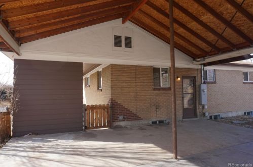 7128 Lipan St, Denver CO 80211-2549 exterior