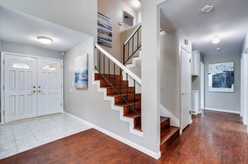 570 Hillview Dr, Milpitas CA 95035-4508 exterior