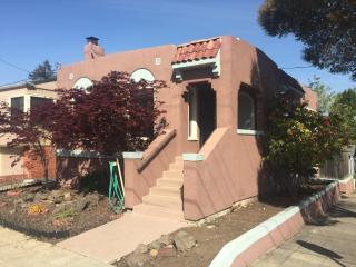 1219 Virginia St, Berkeley CA  94702-1337 exterior