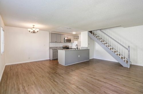 2021 Benita Dr, Rancho Cordova, CA 95670-2503