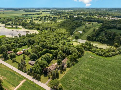 2071 61 Ave, Hobart IN 46342-6517 exterior