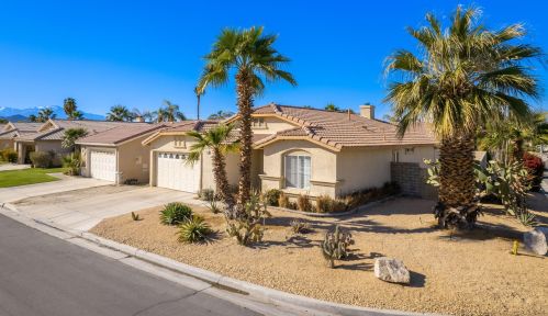 82410 Grant Dr, Indio, CA 92201-8525