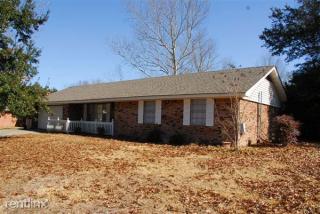 214 Royal Dr, Long Beach, MS 39560-3319