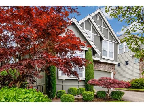 12599 Forest Spring Ln, Portland OR  97229-9360 exterior