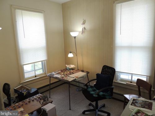 213 Broadway, Hanover PA 17331-2503 exterior