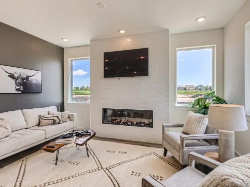 1233 Algonquian St, Denver, CO 80018-1517