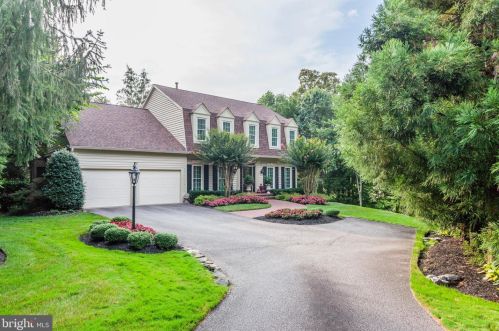 3490 Beaver Ford Rd, Woodbridge, VA 22192-4913