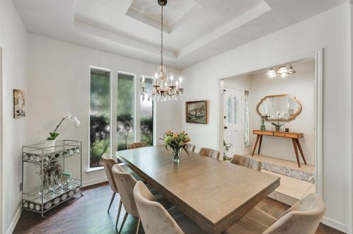 2614 Timberleaf Dr, Carrollton TX 75006-2040 exterior