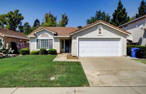9082 Paseo Grande Way, Elk Grove, CA 95758-5868