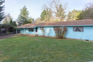 485 4th Ave, Estacada, OR 97023-8407