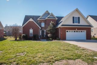 811 Ronald Dr, Murfreesboro, TN 37129-7673