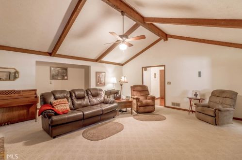 160 Country Roads Cir, Stockbridge GA  30281-1338 exterior