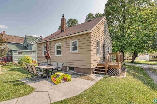 23 66th Ave, Duluth, MN 55807-2222