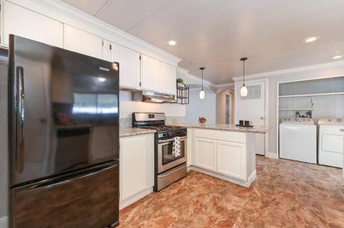1528 Tulip Cir, Auburn, CA 95603-2923