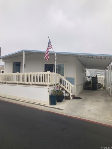 80 Huntington St, Huntington Beach CA  92648-5334 exterior