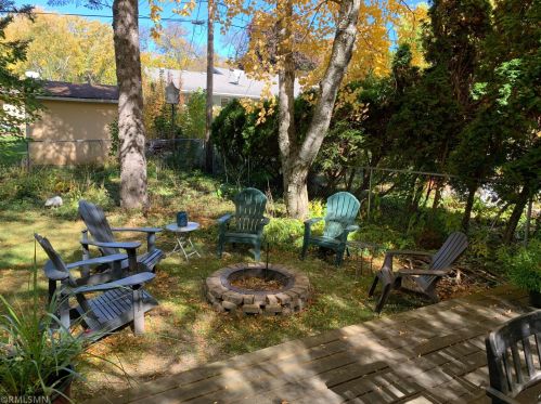 2437 Hillside Rd, Saint Paul MN  55110-5535 exterior