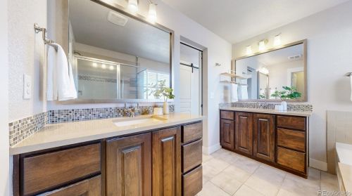 8735 55th Ave, Denver CO  80238 exterior