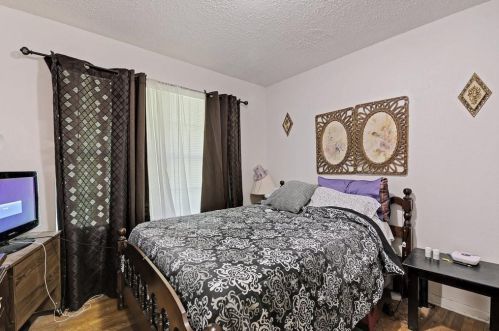 5450 Mcconnell Dr, Fort Worth TX  76134-1006 exterior