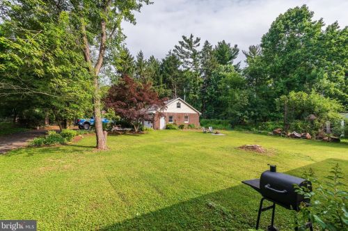 15108 Timberlake Dr, Silver Spring MD  20905-4332 exterior