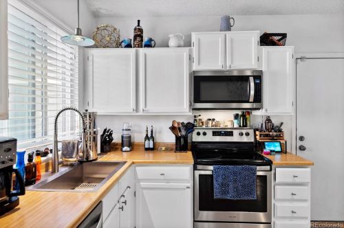 4065 Fundy Way, Aurora CO 80013-4532 exterior