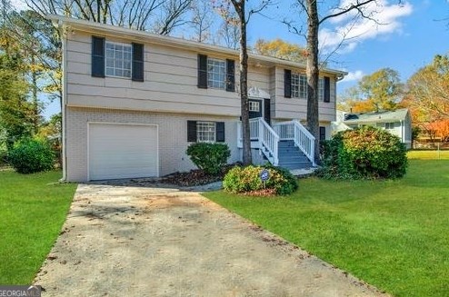 6410 Buckhurst Trl, Atlanta GA  30349-4502 exterior