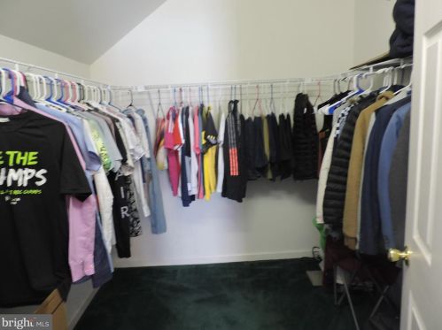 1053 Sterling Pl, Lancaster PA  17603-8839 exterior