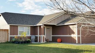 5716 Larrabee Ln, Pasco, WA 99301-9233