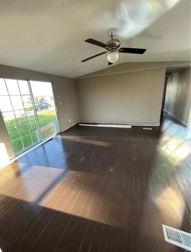 1908 Golden Vicary Dr, Pendleton MO  63383-3229 exterior
