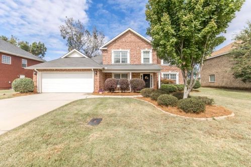 109 Cheshire Dr, Warner Robins GA  31088-1124 exterior