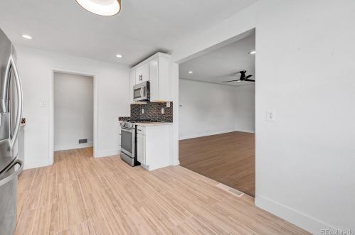 2000 Elk Pl, Denver CO  80211-1228 exterior