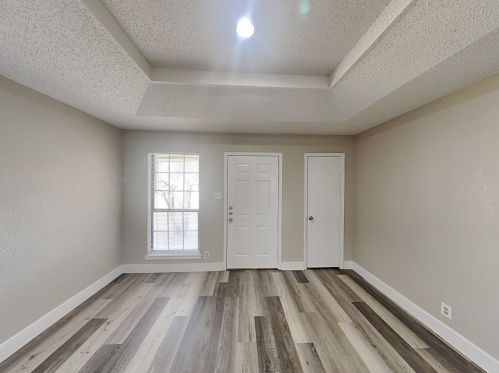 1067 Westcliff Ave, Fort Worth TX  76179-3421 exterior