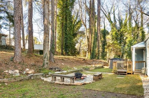2029 Highview Rd, Atlanta GA  30311-2537 exterior