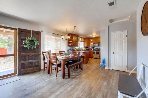 1035 7th St, Ramona, CA 92065-2809