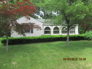 642 Bloomfield Ave, Windsor CT  06095-2311 exterior