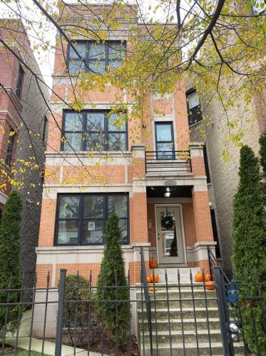 1310 Claremont Ave, Chicago, IL 60608-1103