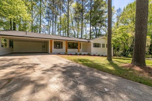2014 Lavista Cir, Tucker, GA 30084-5409