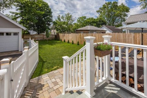 3 Branford St, Norwalk CT  06855-1907 exterior