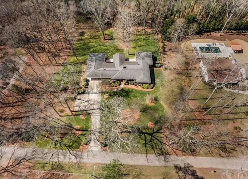3692 Whippoorwill Dr, Duluth, GA 30096-3231