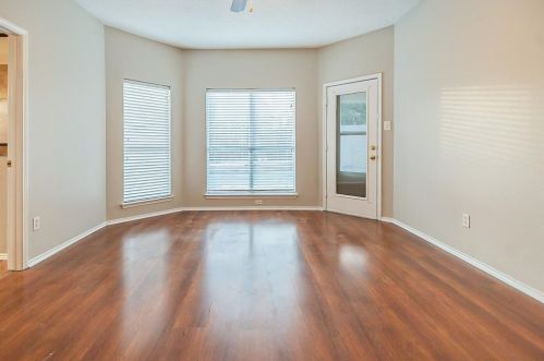 7317 Cross Keys Dr, Fort Worth TX  76182-6059 exterior