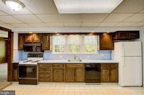 17 Wilburtha Rd, Trenton NJ 08628-2653 exterior