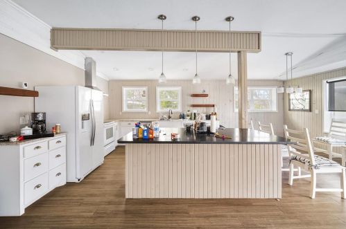 120 Erskine Fry, Seguin TX 78155 exterior