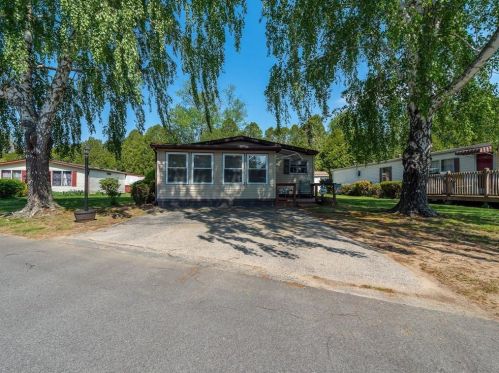 22 Lear Dr, Coventry, RI 02816-4014