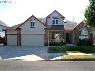 2758 Charlois Dr, Beaverton, OR 97124-1344