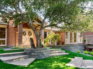 1102 Alta Mesa Rd, Monterey, CA 93940-4603
