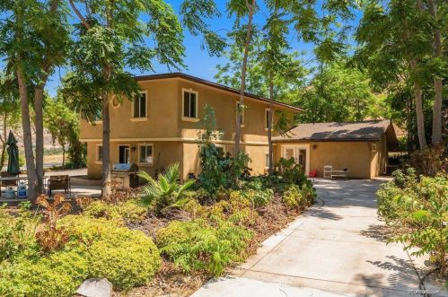 15023 El Monte Rd, Lakeside, CA 92040-2628