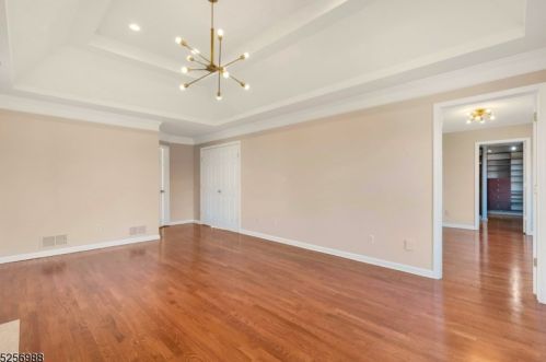 12 Quail Run, Dover NJ  07869-2827 exterior