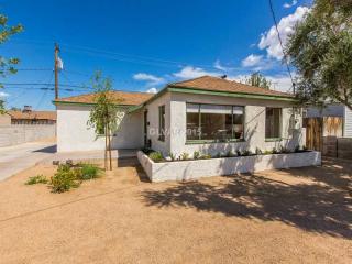 139 Constitution Ave, Henderson NV  89015-5702 exterior