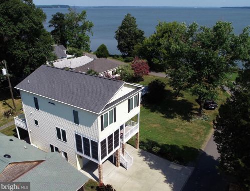 6092 3rd St, Owens, VA 22485-7460